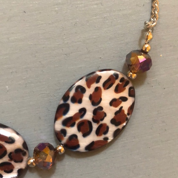 Leopard Print Necklace with matching Earrings - Picture 2 of 3